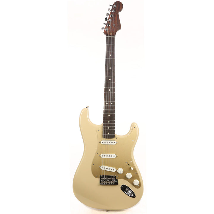 Fender American Professional Stratocaster Limited Edition Rosewood Neck Desert Sand