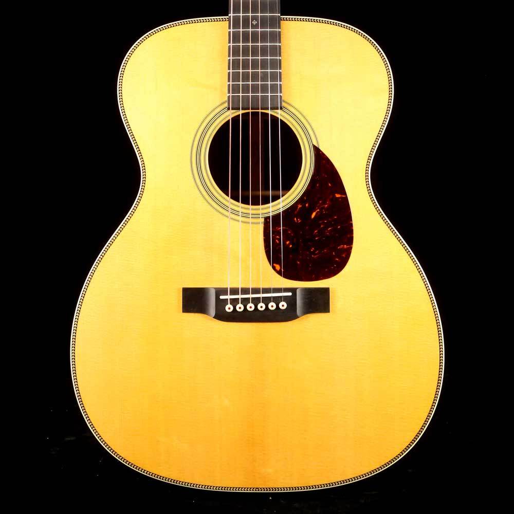 Martin OM-28 Acoustic Guitar Natural 2016 — 1