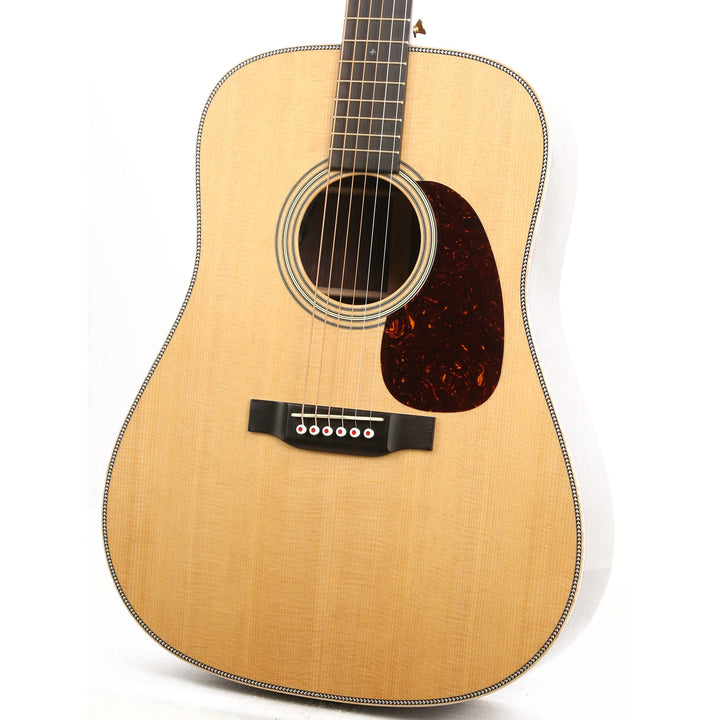 Martin D-28E Modern Deluxe Acoustic-Electric