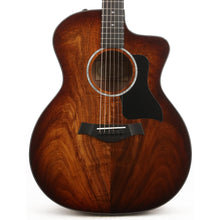 Taylor 224ce-K DLX Acoustic Shaded Edgeburst