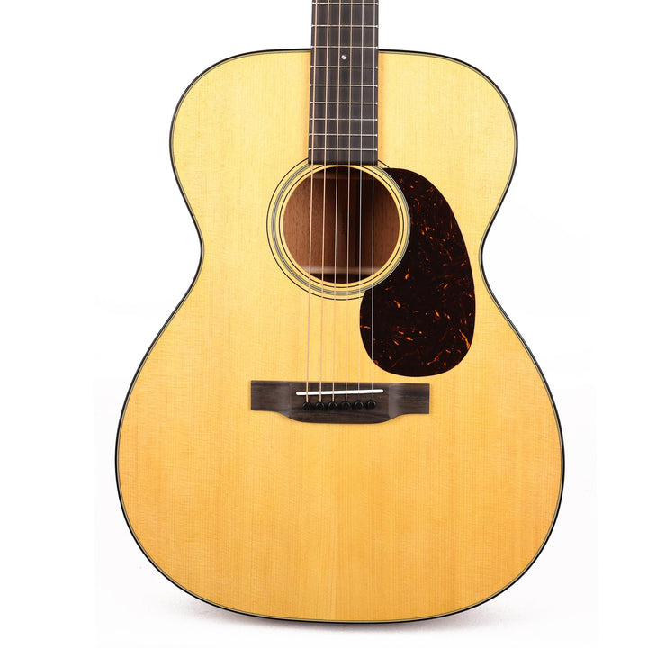 Martin 000-18 Acoustic Guitar Natural
