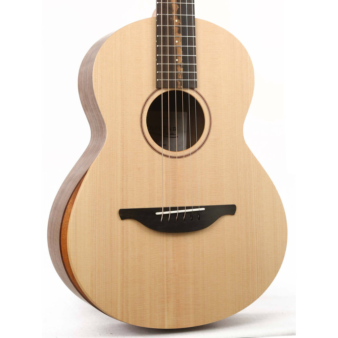 Sheeran by Lowden W04 Sitka Spruce and Figured Walnut Acoustic