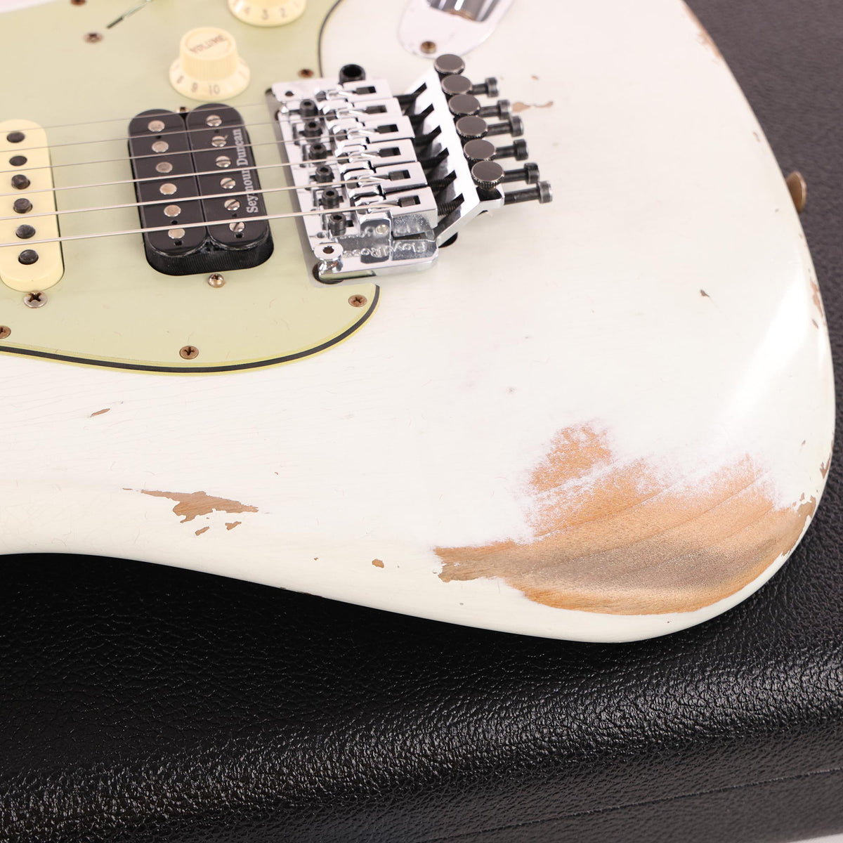 Fender Custom Shop ZF Stratocaster Heavy Relic Faded Olympic White 2021 — 8
