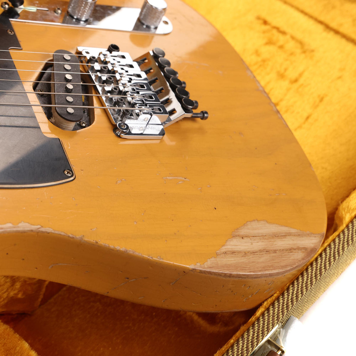 Fender Custom Shop ZF Telecaster Butterscotch Blonde Heavy Relic Music Zoo Exclusive — 8