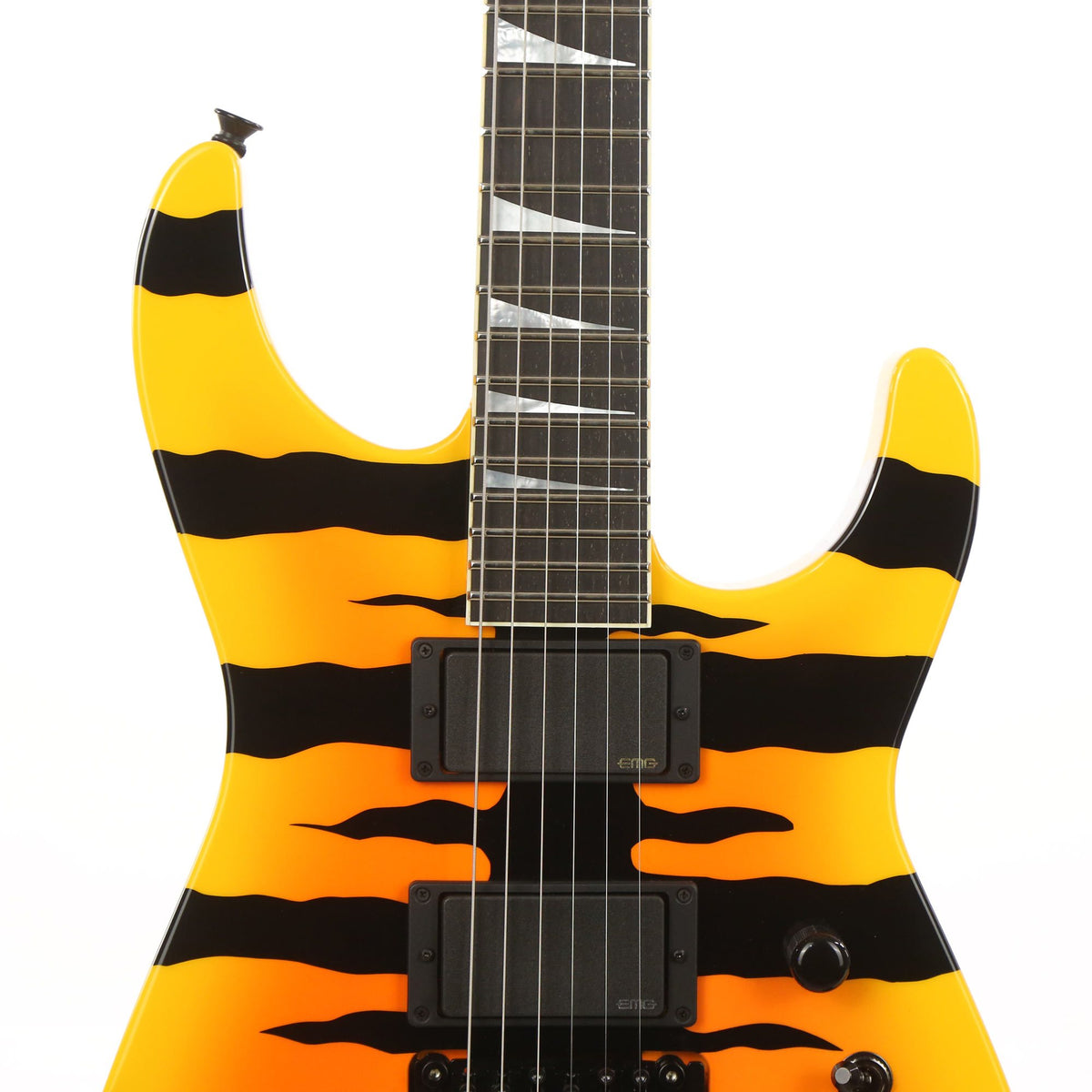 Jackson Custom Shop DK1 Dinky Bengal Tiger Yellow — 7