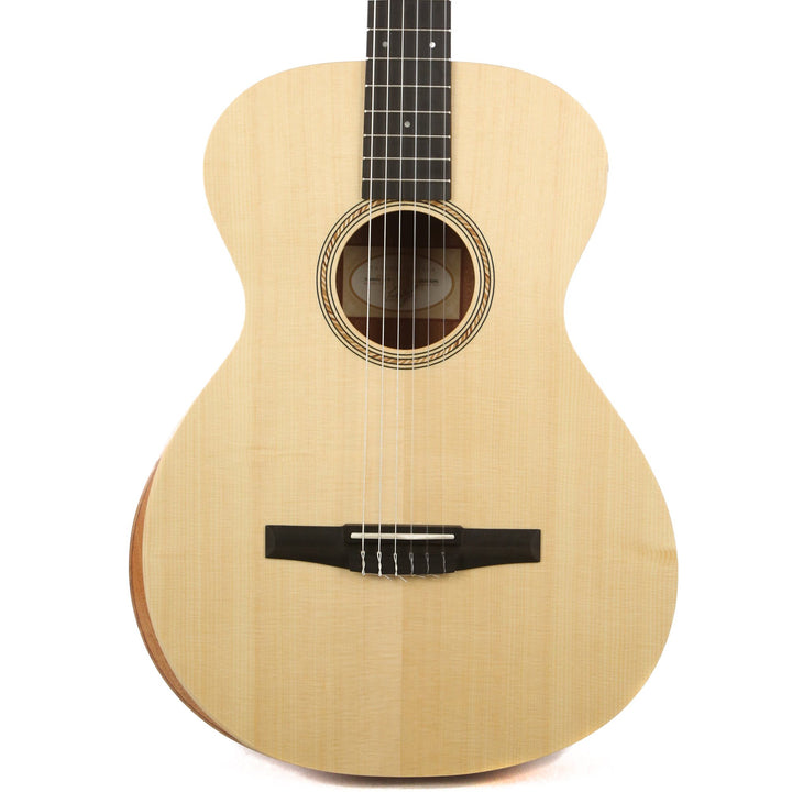 Taylor Academy 12-N Grand Concert Nylon-String Acoustic Guitar Used