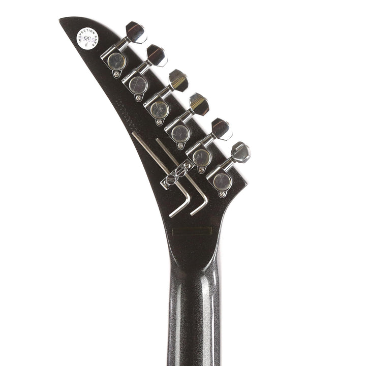 Tracii Guns Gunstar Voyager Outfit Black Metallic