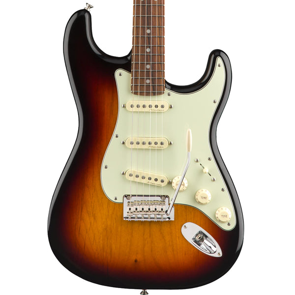 Fender Deluxe Roadhouse Strat 3-Tone Sunburst