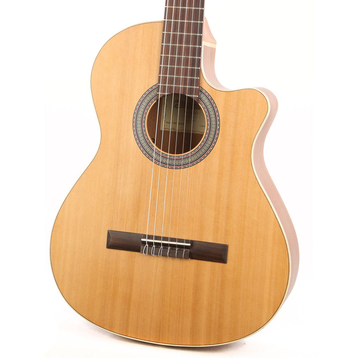 Alhambra Open Pore Collection OP1 Cutaway Classical Nylon String Acoustic Used