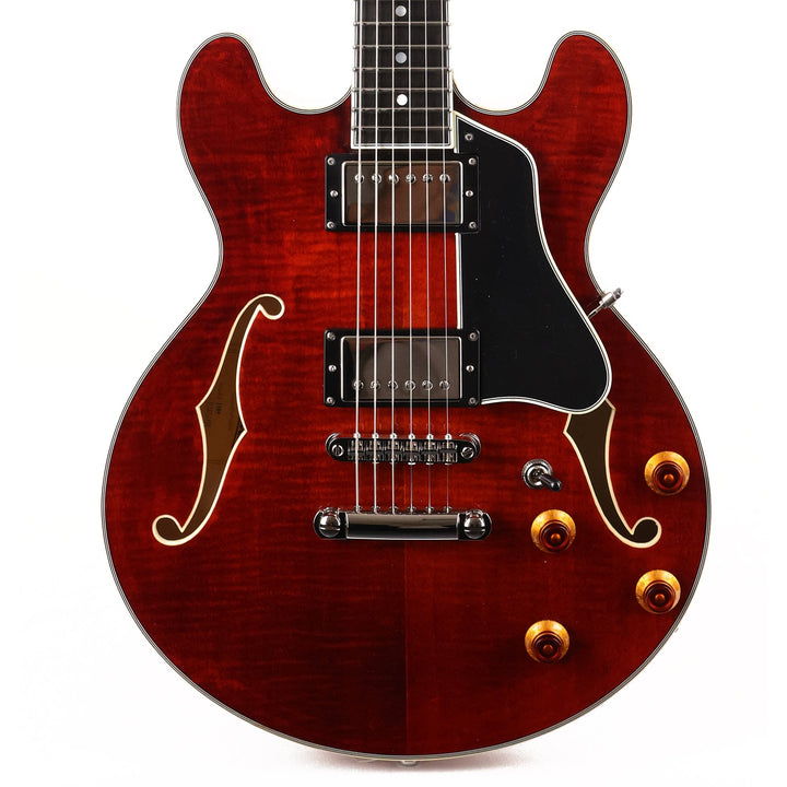 Eastman T484 Semi-Hollowbody Guitar Classic Finish