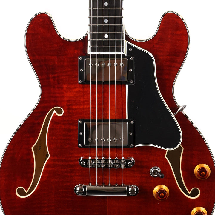 Eastman T484 Semi-Hollowbody Guitar Classic Finish