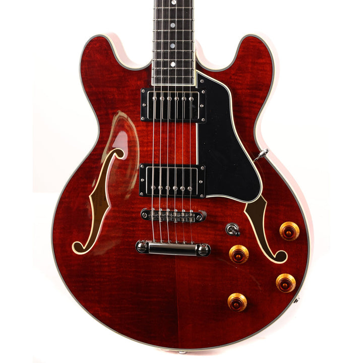 Eastman T484 Semi-Hollowbody Guitar Classic Finish