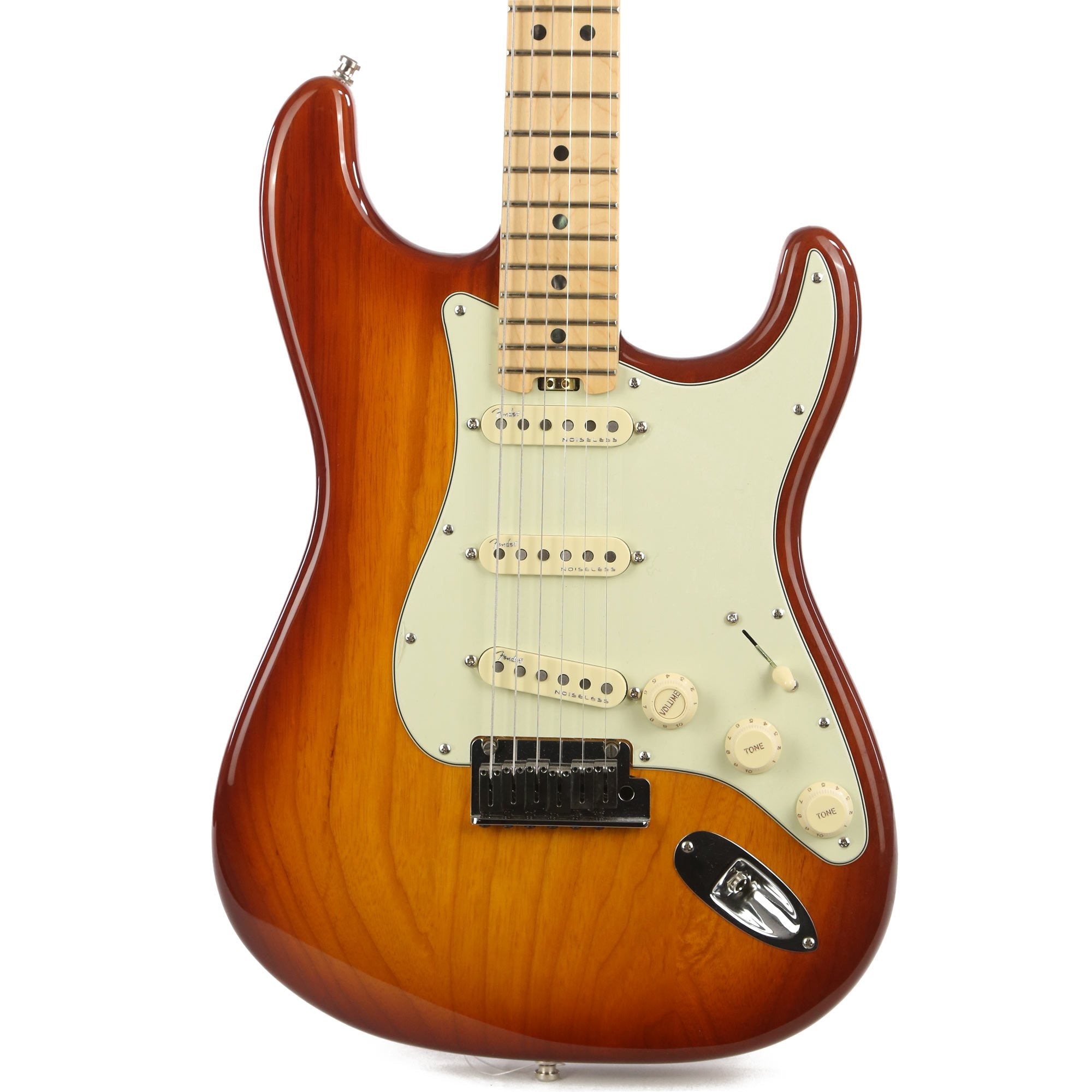 fender american elite stratocaster tobacco sunburst 2017 and this guitar is no different Fender American Elite Stratocaster with