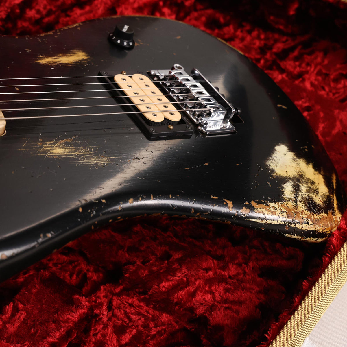 Fender Custom Shop ZF Stratocaster Heavy Relic Black — 8