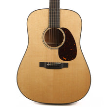 Martin Custom Shop Dreadnought VTS Sitka Spruce and Mahogany