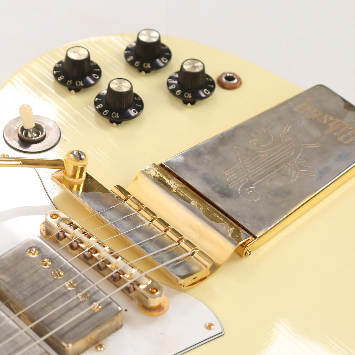 Gibson Custom Shop Jimi Hendrix 1967 SG Custom Aged Polaris White — 8