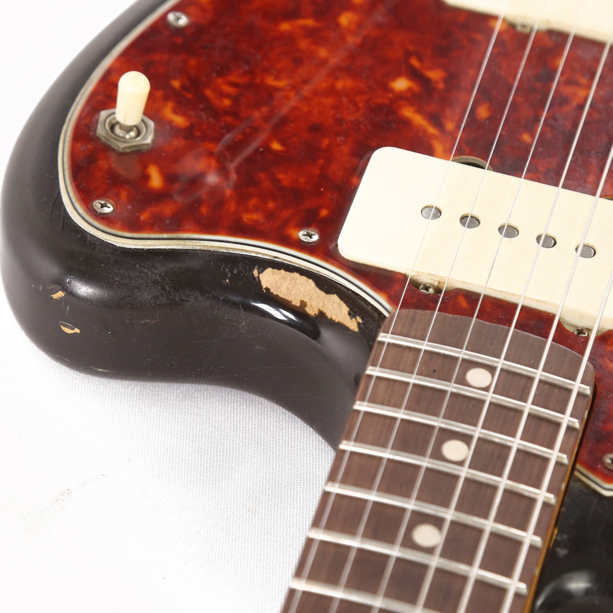 1963 Fender Jazzmaster Sunburst — 9
