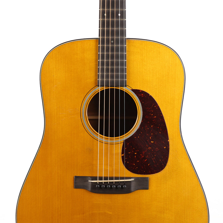 Martin D-18 Authentic 1939 Aged Vintage Gloss Dreadnought