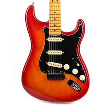 Fender Ultra Luxe Stratocaster Plasma Red Burst