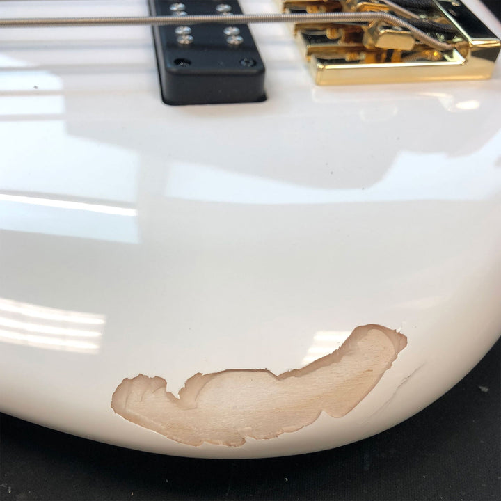 Jackson JS Series Spectra Bass JS3 Laurel Fingerboard Snow White Used