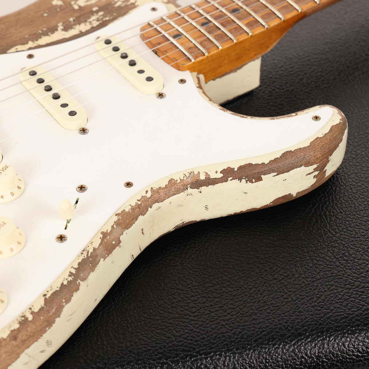 Fender Custom Shop Limited Edition 1956 Stratocaster Super Heavy Relic Aged India Ivory Used — 10