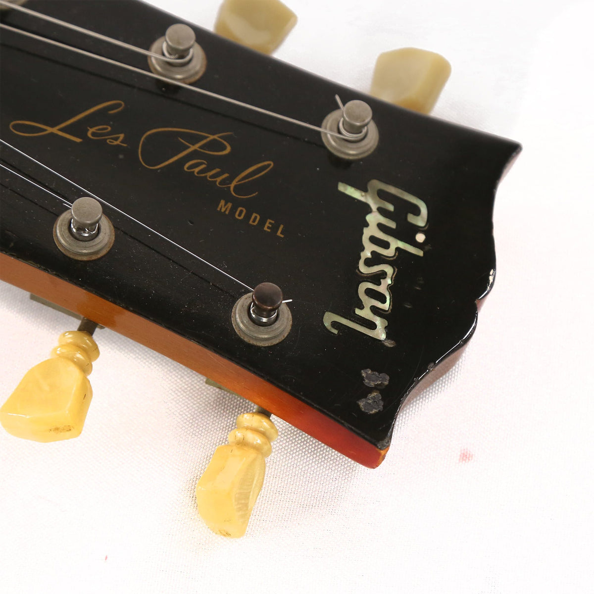 1974 Gibson Les Paul Deluxe Cherry Sunburst — 10