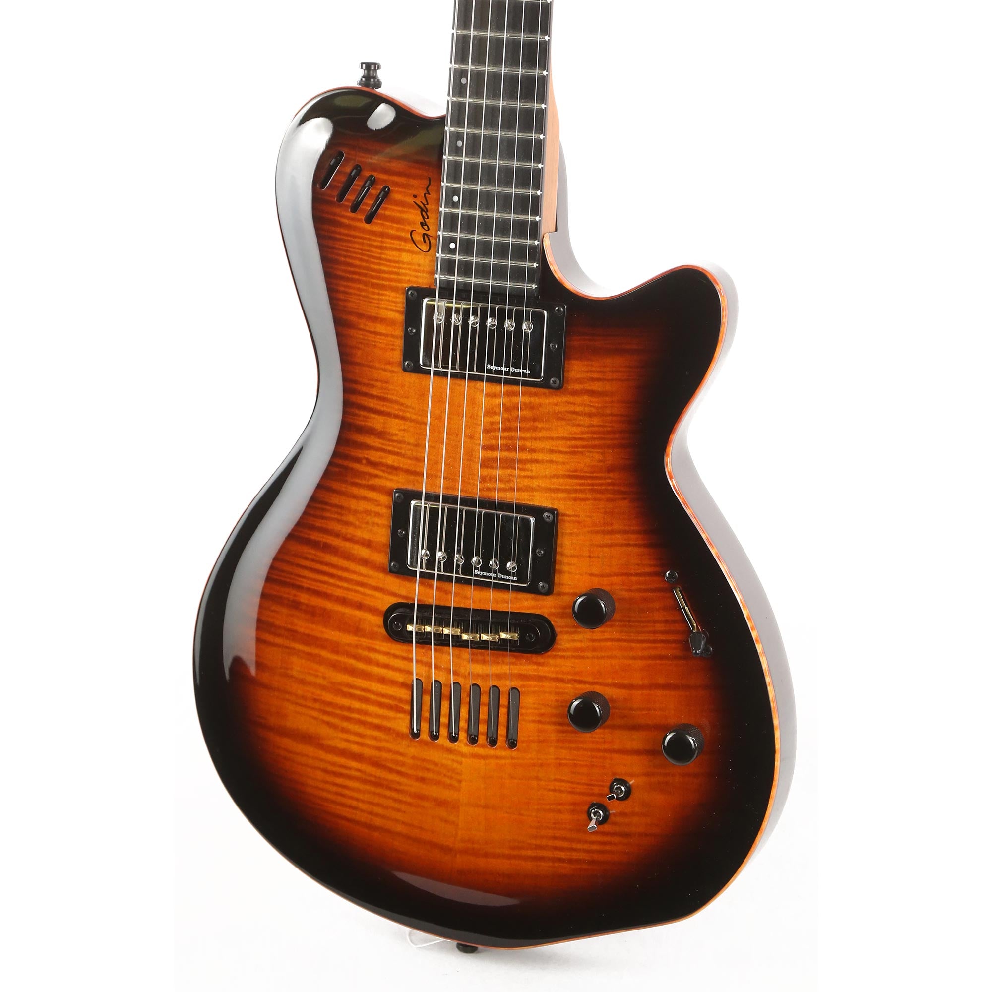 57127_Godin_LGX_SA_AAA_1820225