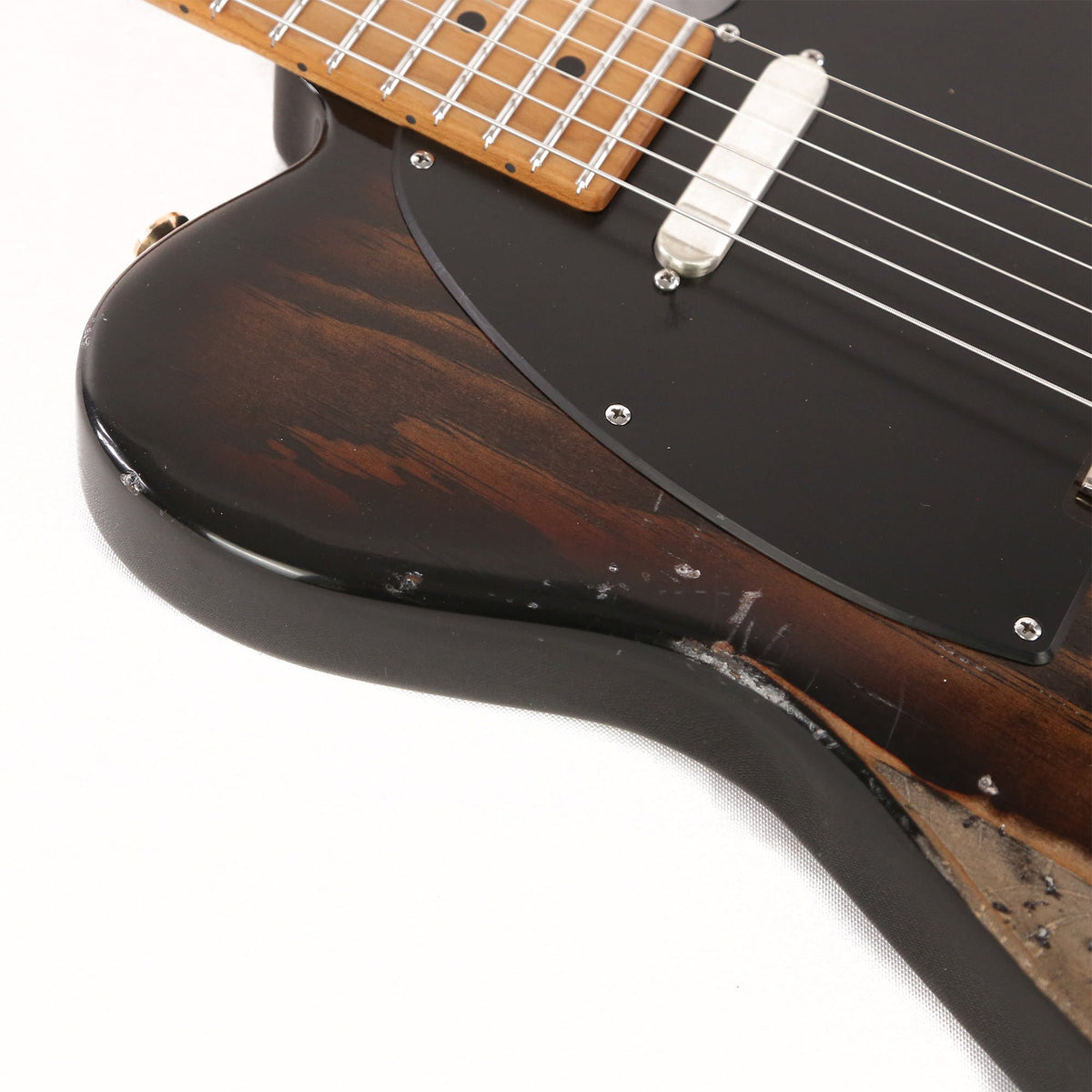 Tom Anderson T Icon In-Distress Rustic Brown Edge Burst — 9