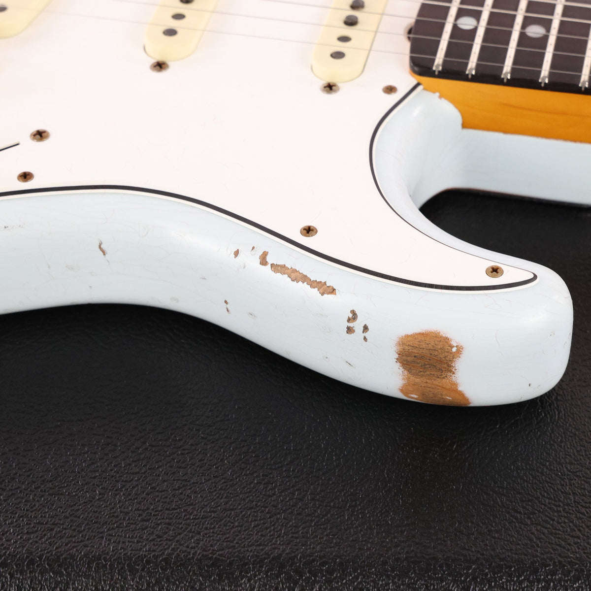 Fender Custom Shop 1967 Stratocaster Heavy Relic Faded Sonic Blue — 10