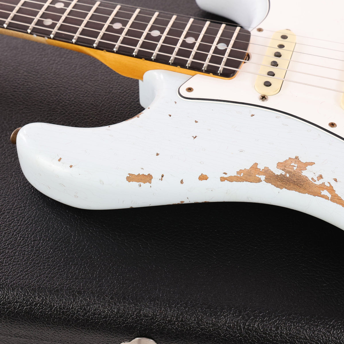 Fender Custom Shop 1967 Stratocaster Heavy Relic Faded Sonic Blue — 7