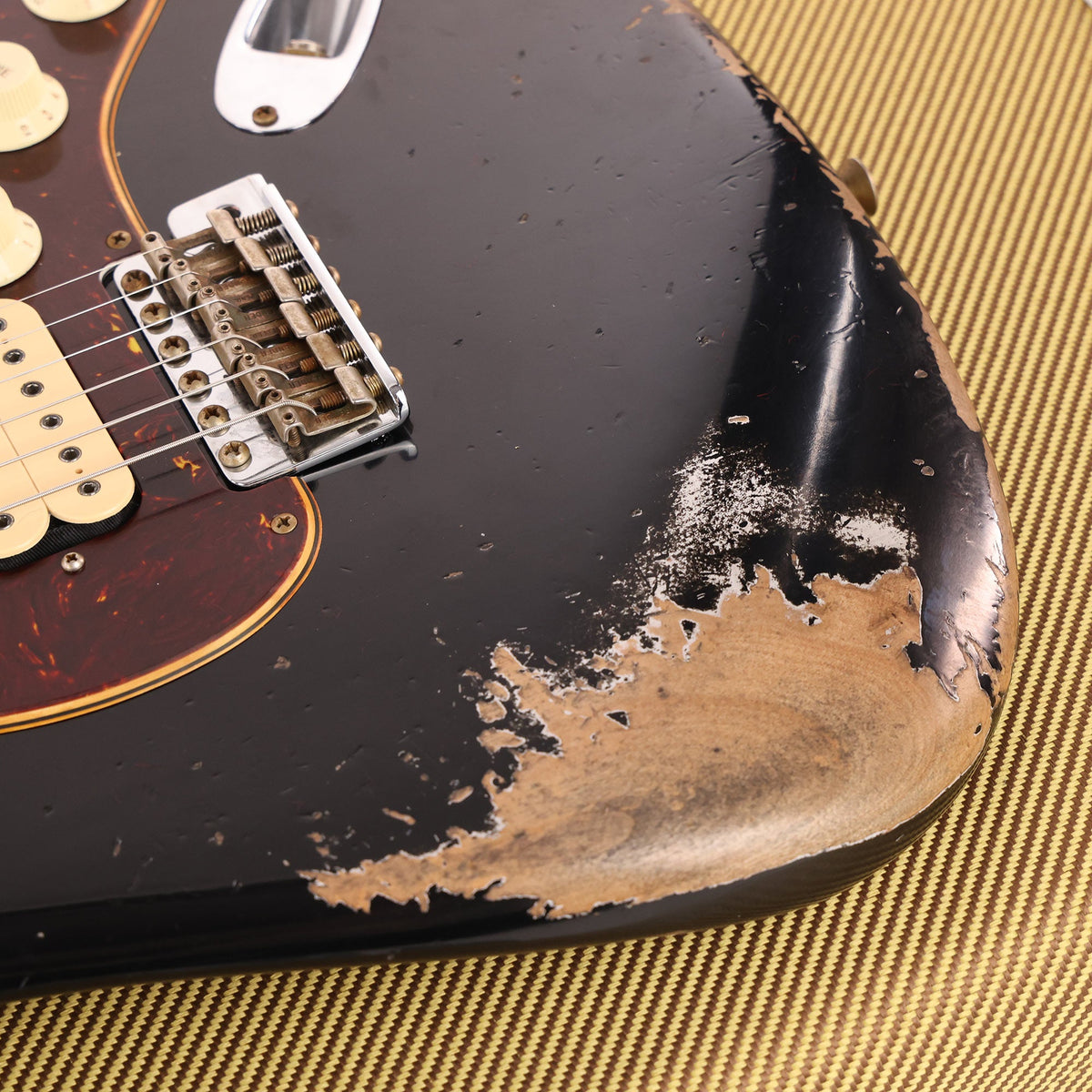 Fender Custom Shop 1957 Stratocaster HSH Heavy Relic Black — 9