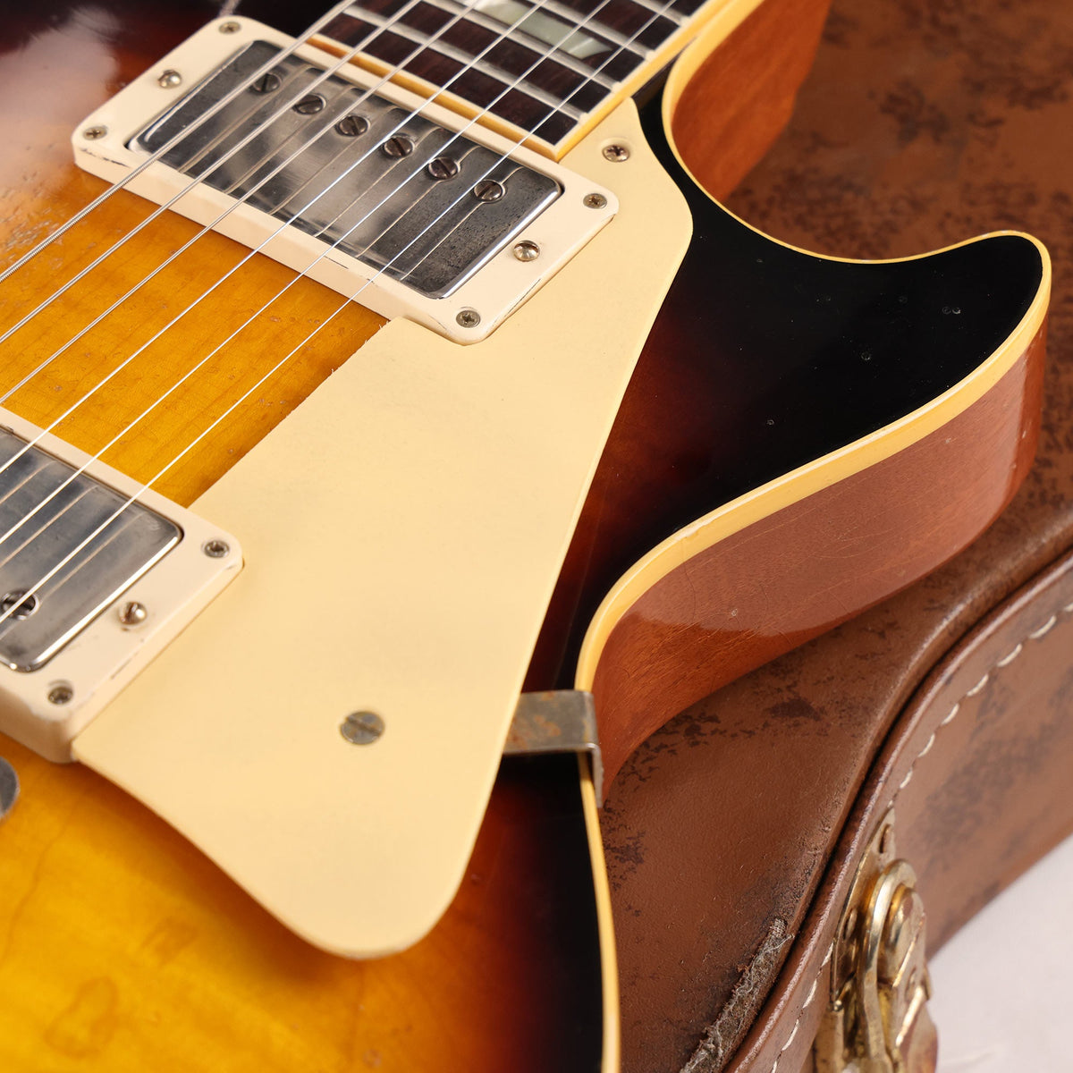 Gibson Custom Shop 1959 Les Paul Reissue Ultra Heavy Aged Kindred Burst — 11