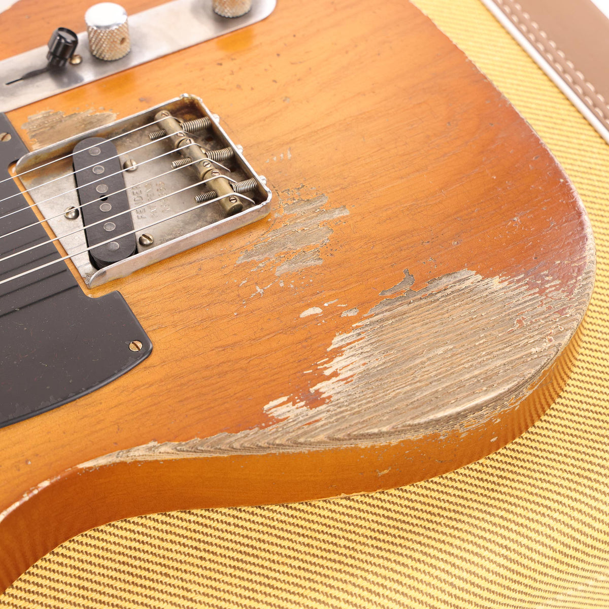 Fender Custom Shop 1952 Telecaster Ultimate Relic Masterbuilt Dale Wilson Butterscotch Blonde — 8
