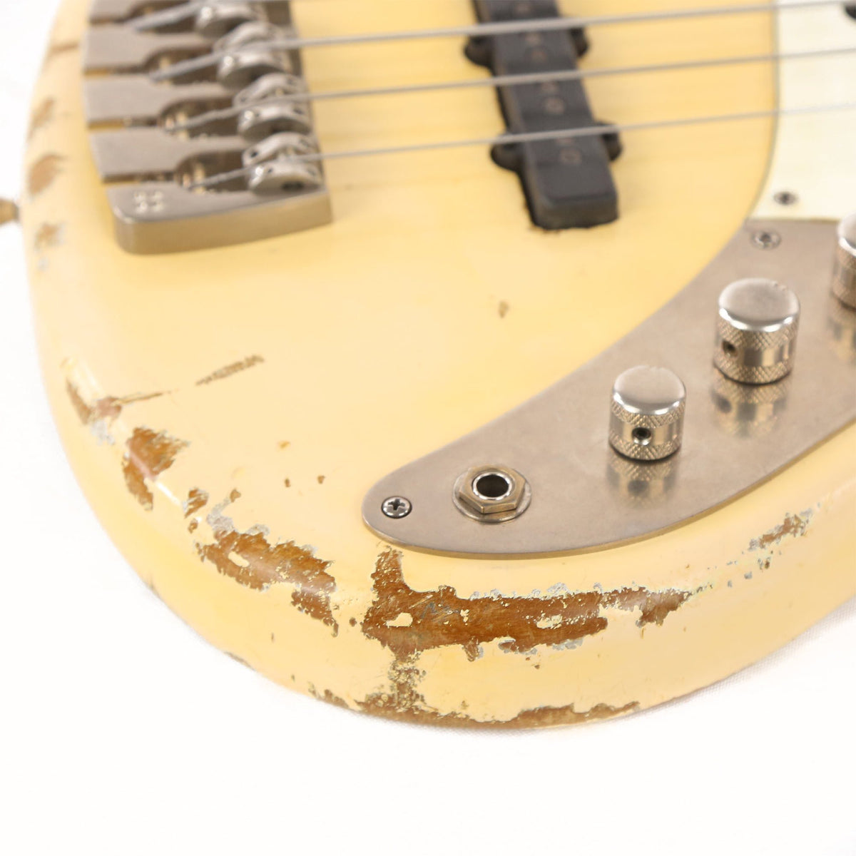 Sandberg California II Master Aged White 4-String Bass — 10