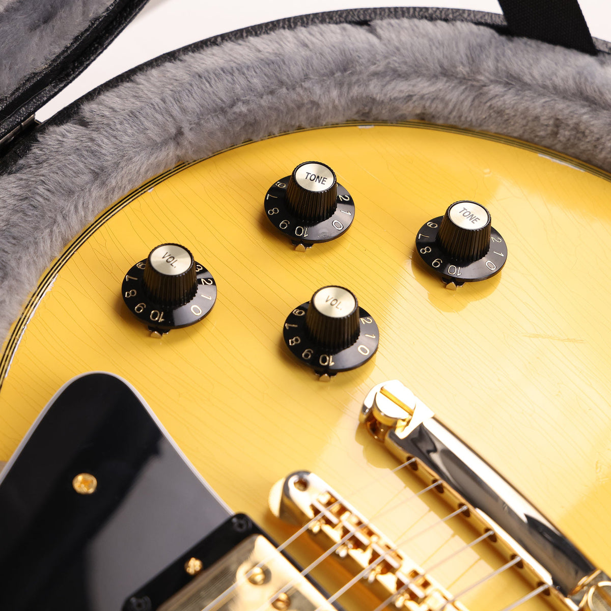 Gibson Custom Shop '74 Les Paul Custom Murphy Lab Aged Classic White Made 2 Measure — 10