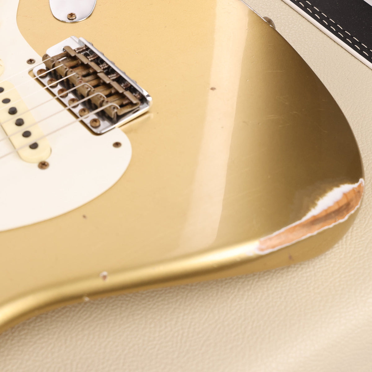 Fender Custom Shop Limited '57 Stratocaster Relic HLE Gold Summer — 8