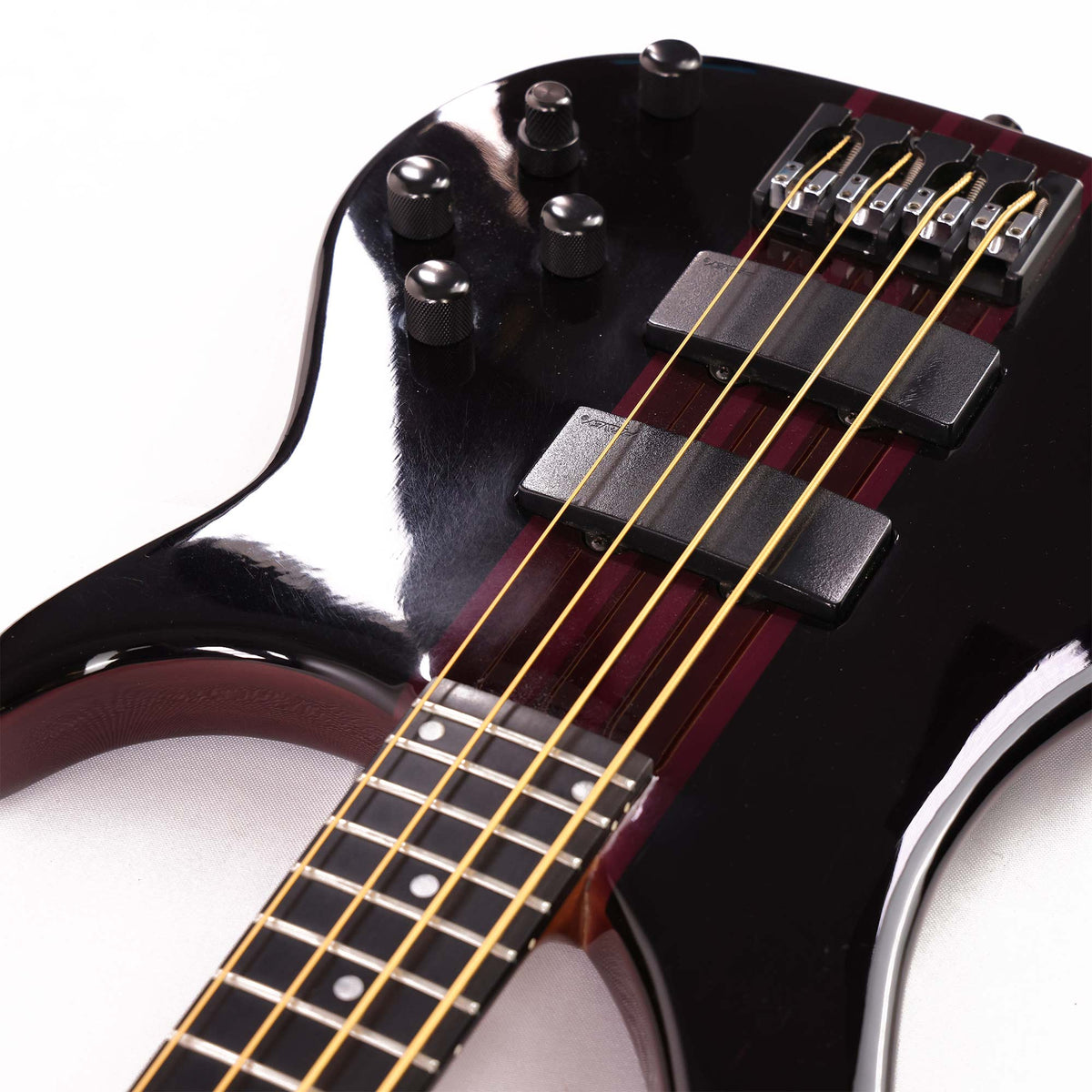 Peavey Cirrus 4-String Bass Used — 8