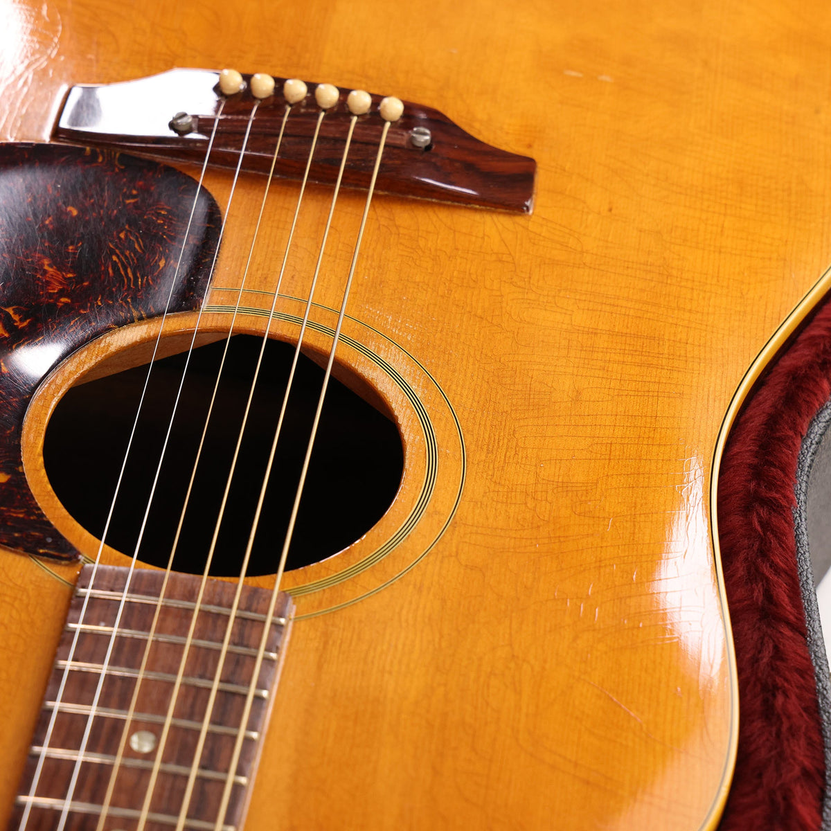 1970 Gibson J-50 Acoustic Guitar Natural — 9