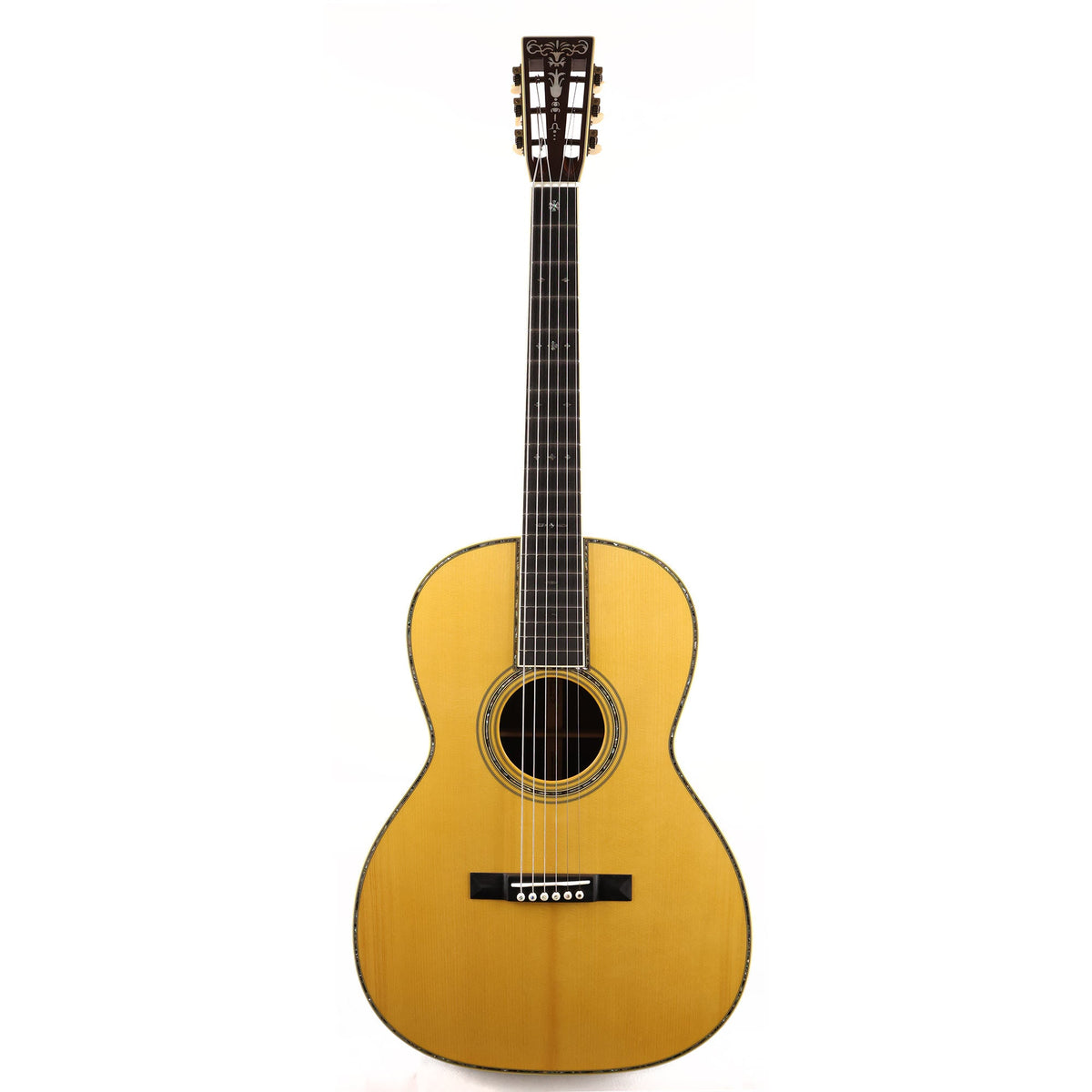 Martin Custom Shop Style 45 000 12-Fret Adirondack Spruce and Madagascar Rosewood — 2