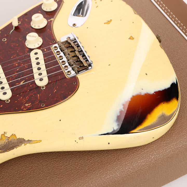 Fender Custom Shop Limited Edition 1961 Stratocaster Heavy Relic Aged Vintage White over 3-Tone Sunburst