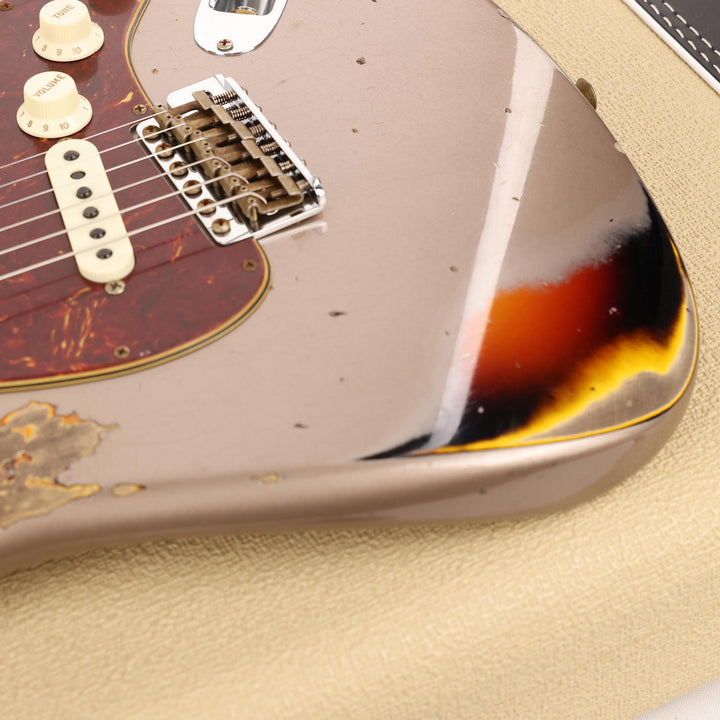 Fender Custom Shop Limited Edition 1961 Stratocaster Heavy Relic Shoreline Gold over 3-Tone Sunburst Used