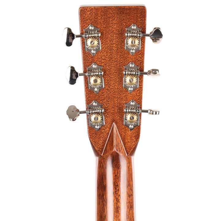 Martin 000-28 Brooke Ligertwood Signature Acoustic Sunburst