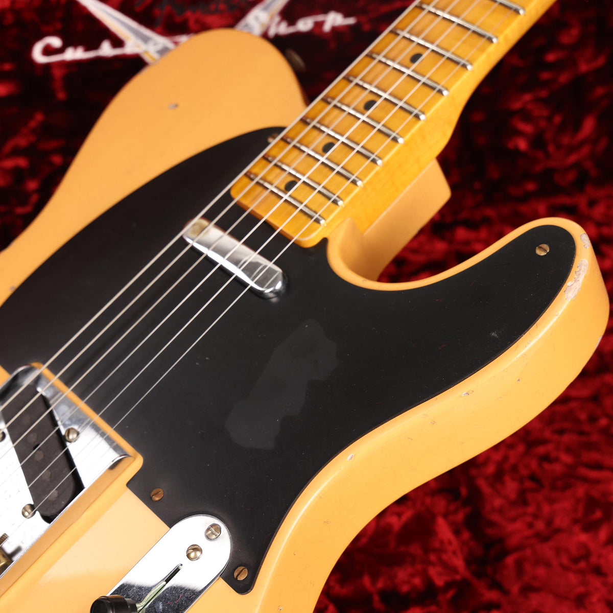 Fender Custom Shop 1951 Nocaster Relic Aged Nocaster Blonde Flame Maple Neck — 9
