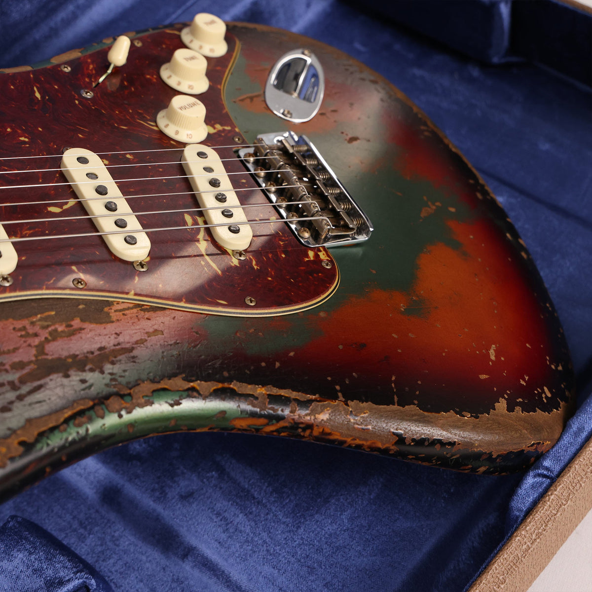 Fender Custom Shop Limited Edition 1961 Stratocaster Super Heavy Relic Sherwood Green over Sunburst — 8