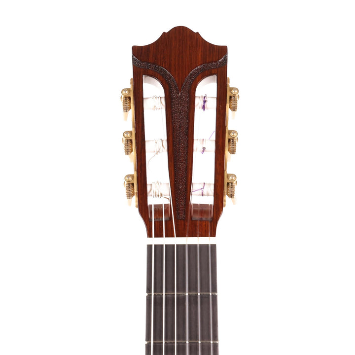 Yamaha GC82C Classical Nylon String Guitar American Red Cedar and Madagascar Rosewood