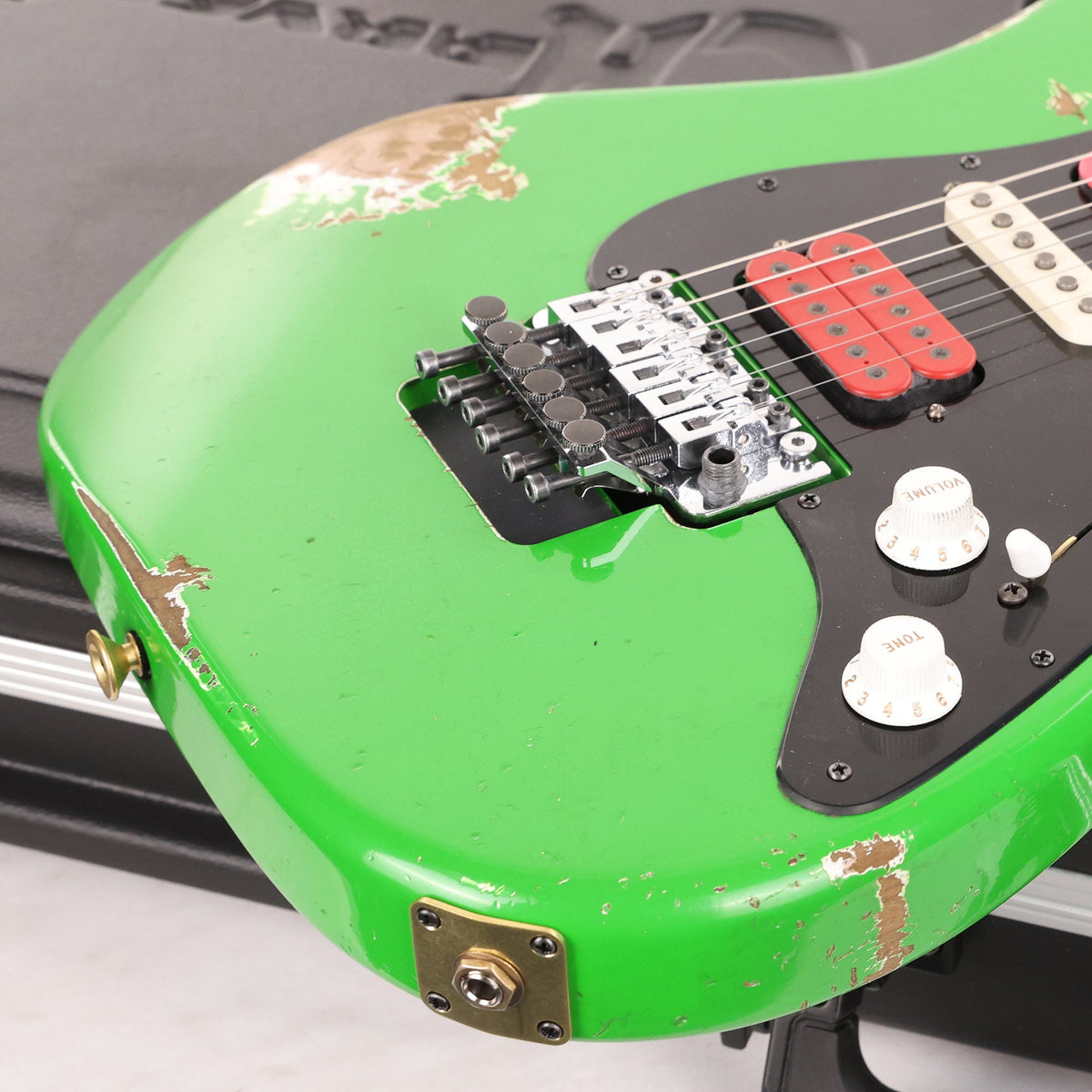 Charvel Custom Shop So Cal HSH Nitro Aged Slime Green Black Pickguard — 9