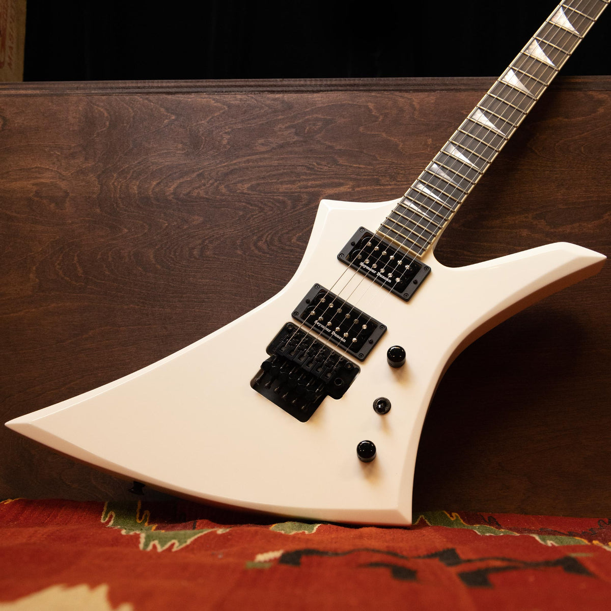 Jackson Custom Shop Kelly Snow White — 1
