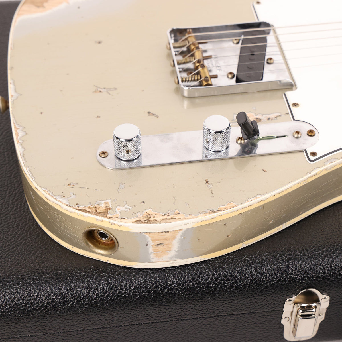 Fender Custom Shop 1965 Custom Telecaster Heavy Relic Faded Aged Inca Silver Used — 9