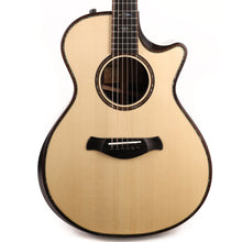 Taylor Builder's Edition 912ce Acoustic-Electric