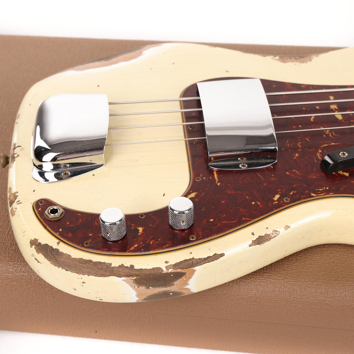 Fender Custom Shop 1960 Precision Bass Heavy Relic Faded Aged Vintage White — 9